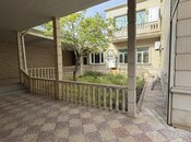 8 otaqlı həyət evi/bağ evi - Bakıxanov q. - 320 m²