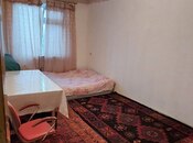 Satılır 3 otaqlı köhnə tikili 80 m², Massiv D q., photo 1 from 8