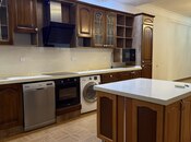 İcarəyə verilir 5 otaqlı yeni tikili 175 m², 28 May m., photo 1 from 8