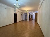 İcarəyə verilir 5 otaqlı yeni tikili 175 m², 28 May m., photo 2 from 8