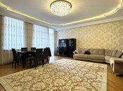 3 otaqlı yeni tikili - 8 Noyabr m. - 140 m²