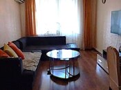 3 otaqlı köhnə tikili - Elmlər Akademiyası m. - 75 m²