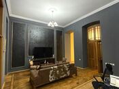 Satılır 4 otaqlı köhnə tikili 200 m², Sahil m., photo 2 from 8