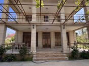 6 otaqlı həyət evi/bağ evi - Novxanı q. - 260 m²