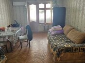 2 otaqlı köhnə tikili - 8-ci mikrorayon q. - 60 m²