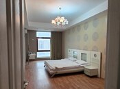 4-комн. новостройка - м. 28 мая - 200 м²