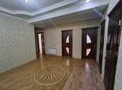 3-комн. новостройка - м. 20 января - 111 м²