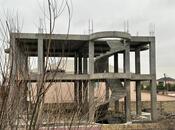7 otaqlı həyət evi/bağ evi - Novxanı q. - 470 m²