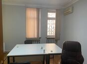 İcarəyə verilir 12 otaqlı həyət evi/bağ evi 900 m², Gənclik m., photo 3 from 8