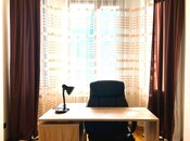 3-комн. новостройка - м. 28 мая - 190 м²