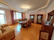 3-комн. новостройка - м. 8 ноября - 140 м²