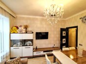 3-комн. новостройка - м. 28 мая - 70 м²