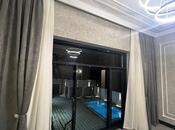 6 otaqlı həyət evi/bağ evi - Mərdəkan q. - 370 m²