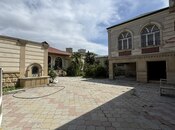 7 otaqlı həyət evi/bağ evi - Binəqədi r. - 300 m²