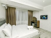 3-комн. вторичка - м. 28 мая - 82 м²