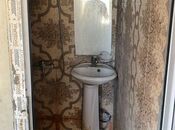 2 otaqlı həyət evi/bağ evi - İnşaatçılar m. - 20 m²