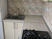 3-комн. вторичка - м. Элмляр Академиясы - 61 м²