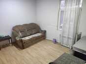 2 otaqlı həyət evi/bağ evi - İnşaatçılar m. - 70 m²