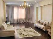 Продаётся 4-комн. новостройка 186 м², м. Низами, photo 1 from 8