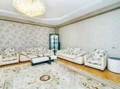 Сдаётся 3-комн. новостройка 220 м², м. 28 мая, photo 3 from 8