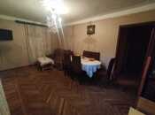 Продаётся 3-комн. вторичка 60 м², м. Иншаатчылар, photo 4 from 8