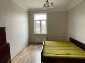 2 otaqlı köhnə tikili - Elmlər Akademiyası m. - 55 m²