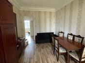 2 otaqlı köhnə tikili - Elmlər Akademiyası m. - 55 m²