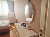 3-комн. новостройка - м. Элмляр Академиясы - 130 м²
