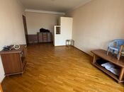 Satılır 2 otaqlı köhnə tikili 60 m², Əhmədli q., photo 1 from 8