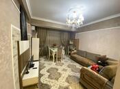 3-комн. новостройка - м. 28 мая - 110 м²