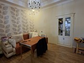 Satılır 3 otaqlı köhnə tikili 90 m², photo 2 from 8