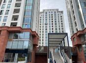 4-комн. новостройка - м. Элмляр Академиясы - 160 м²