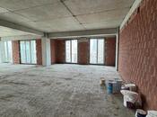 4-комн. новостройка - м. Элмляр Академиясы - 160 м²
