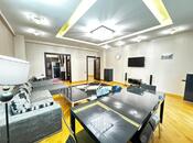 3-комн. новостройка - м. 28 мая - 135 м²