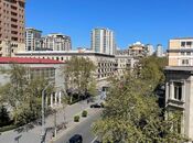 3-комн. новостройка - м. Сахил - 120 м²