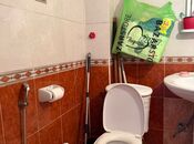 Satılır 2 otaqlı köhnə tikili 55 m², Qara Qarayev m., photo 5 from 8