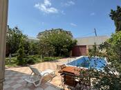 5 otaqlı həyət evi/bağ evi - Novxanı q. - 250 m²