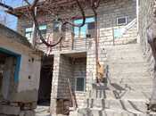 6 otaqlı həyət evi/bağ evi - Əmircan q. - 200 m²