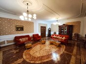 4-комн. новостройка - м. 28 мая - 200 м²