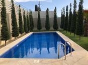 5 otaqlı həyət evi/bağ evi - Mərdəkan q. - 300 m²