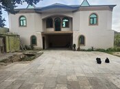 7 otaqlı həyət evi/bağ evi - Şüvəlan q. - 200 m²
