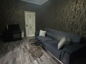 Продаётся 2-комн. вторичка 50 м², м. Ази Асланов, photo 1 from 8