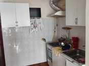 Продаётся 3-комн. вторичка 65 м², м. Иншаатчылар, photo 2 from 8