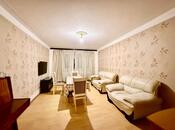 Satılır 3 otaqlı köhnə tikili 80 m², Qara Qarayev m., photo 1 from 6