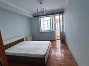 2 otaqlı köhnə tikili - 8-ci mikrorayon q. - 65 m²