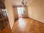 2 otaqlı köhnə tikili - 8-ci mikrorayon q. - 65 m²