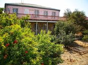 4 otaqlı həyət evi/bağ evi - Çiçək q. - 360 m²