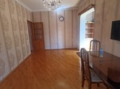 2 otaqlı köhnə tikili - Azadlıq Prospekti m. - 65 m²