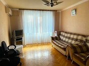 1-комн. вторичка - м. Элмляр Академиясы - 40 м²