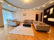Satılır 3 otaqlı yeni tikili 140 m², 28 May m., photo 1 from 8